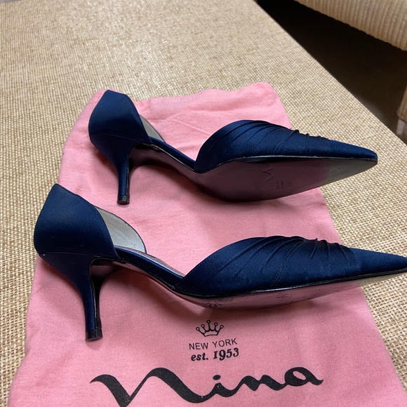 Nina blue satan heels, size 7 - Picture 2 of 4